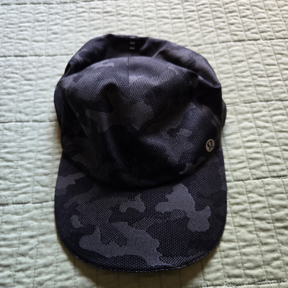 Lululemon Fast and Free Run Hat One Size Camouflage Color